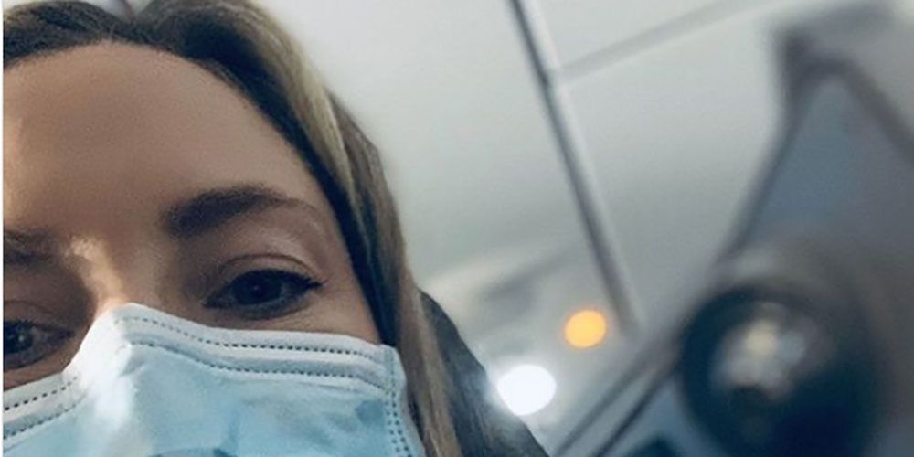 Kate Hudson med munnmaske